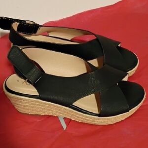 Elegant Black Espadrille Wedges